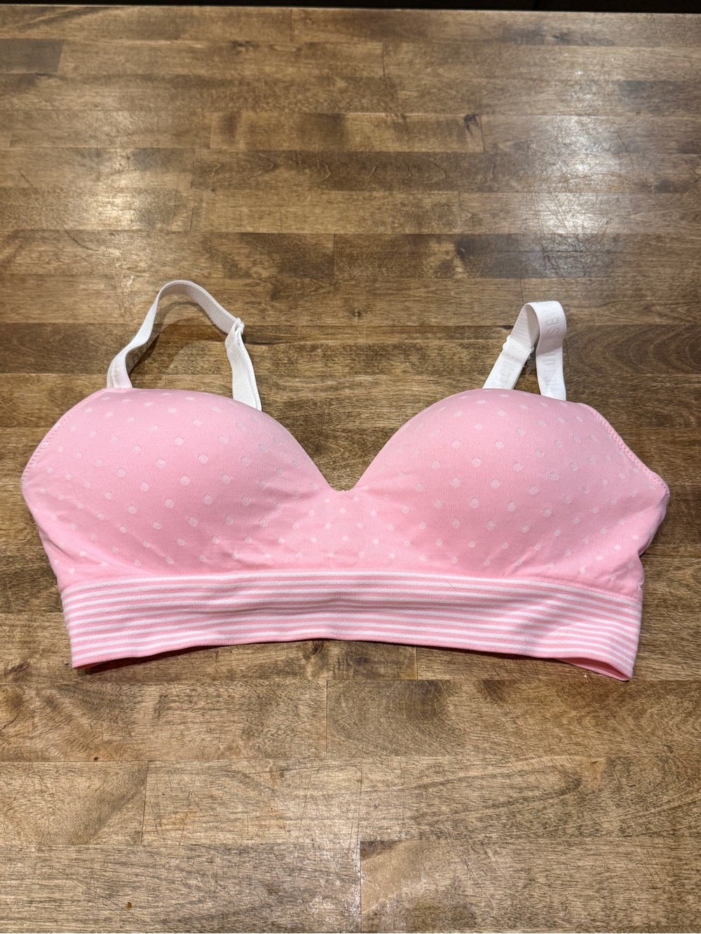 Victoria’s Secret light Pink Polka Dot Seamless Padded Bralette size Medium